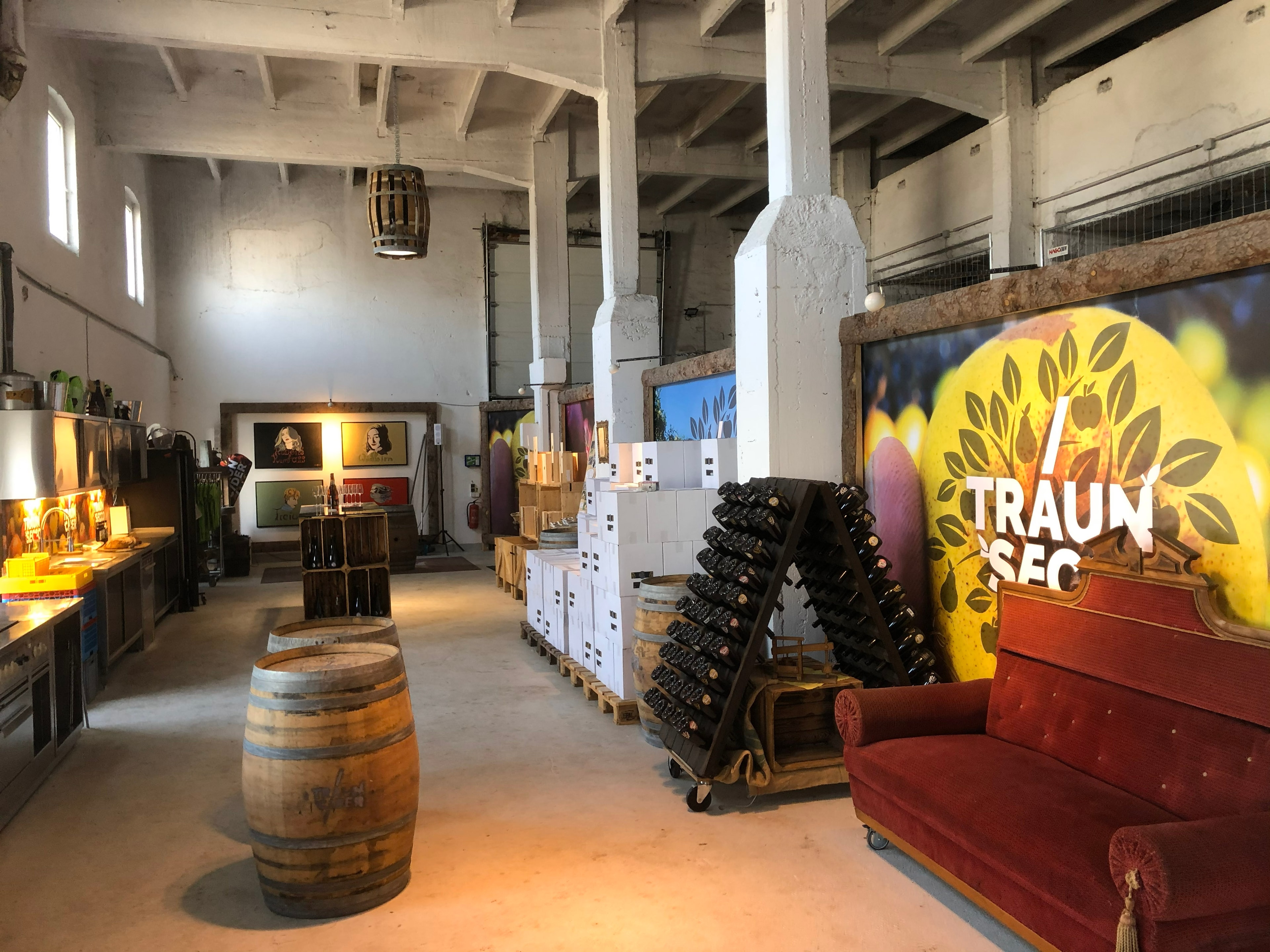 Secco Erlebnisführung für Firmen – exklusives Genussprogramm direkt bei Traunsecco